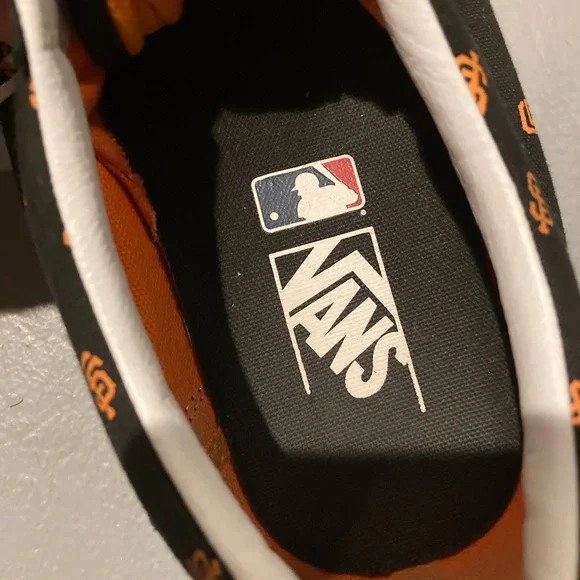 Custom San Francisco giants vans - Picture 5 of 5